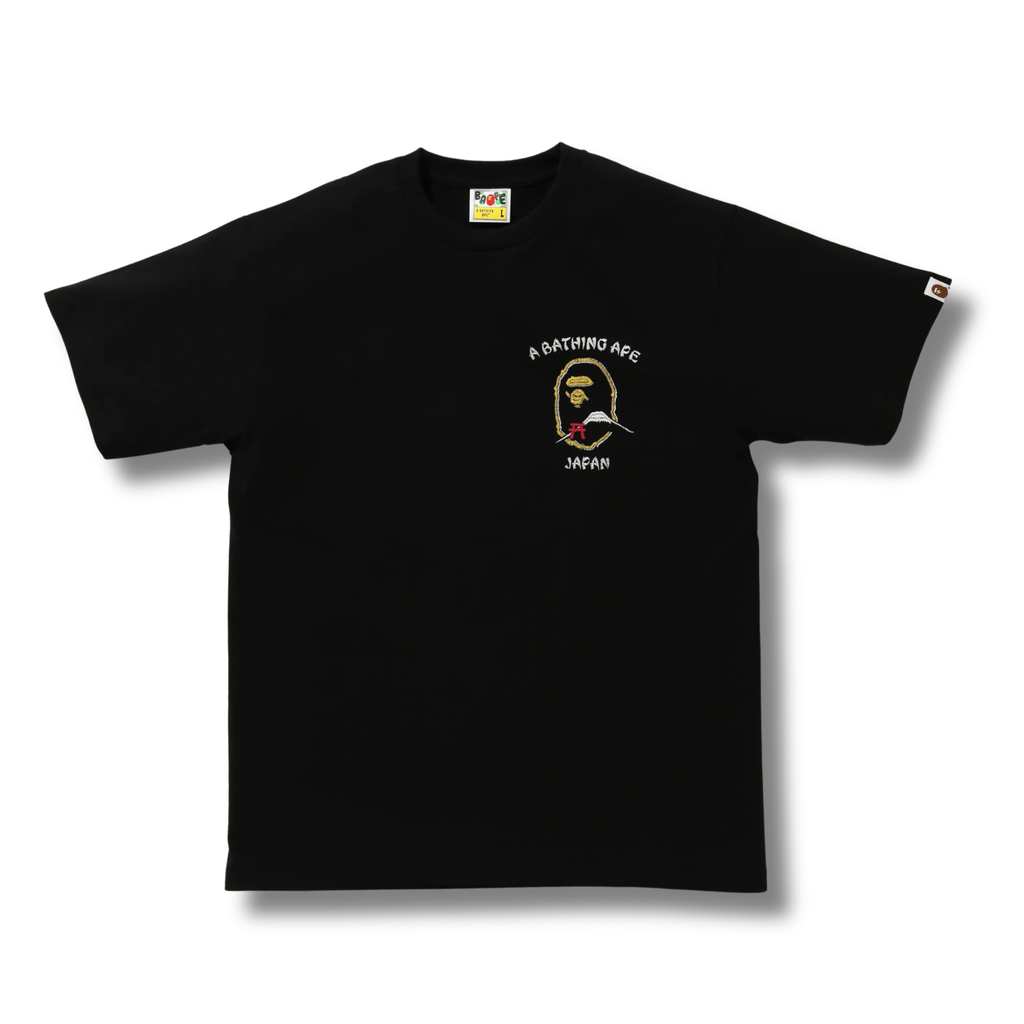 A BATHING APE AUTUMN SOUVENIR TEE