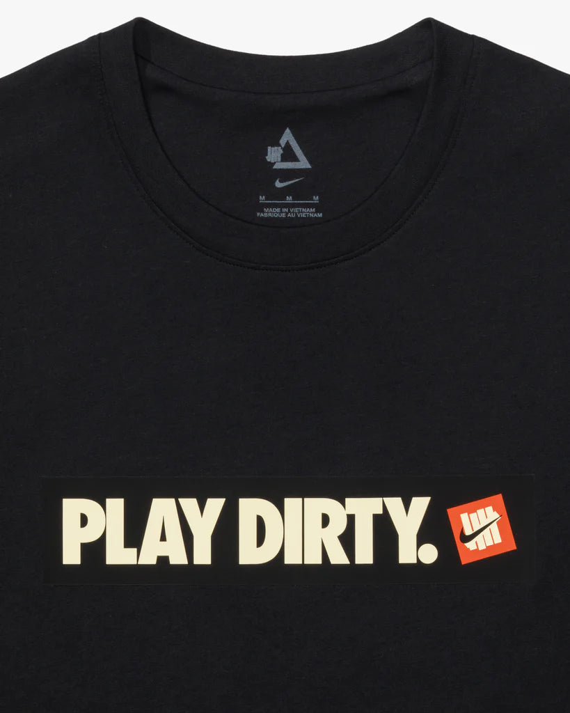 UACTP x NIKE NRG MEN'S PRIMARY SS TOP