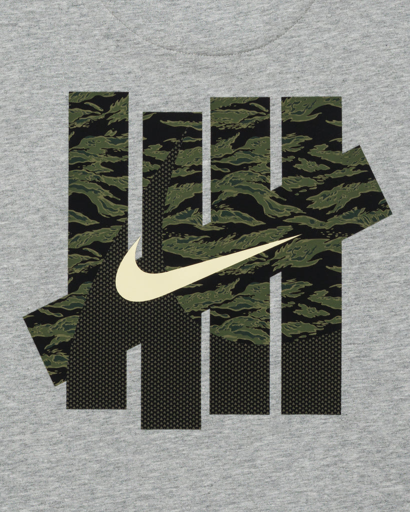 UACTP x NIKE NRG MEN'S PRIMARY SS TOP